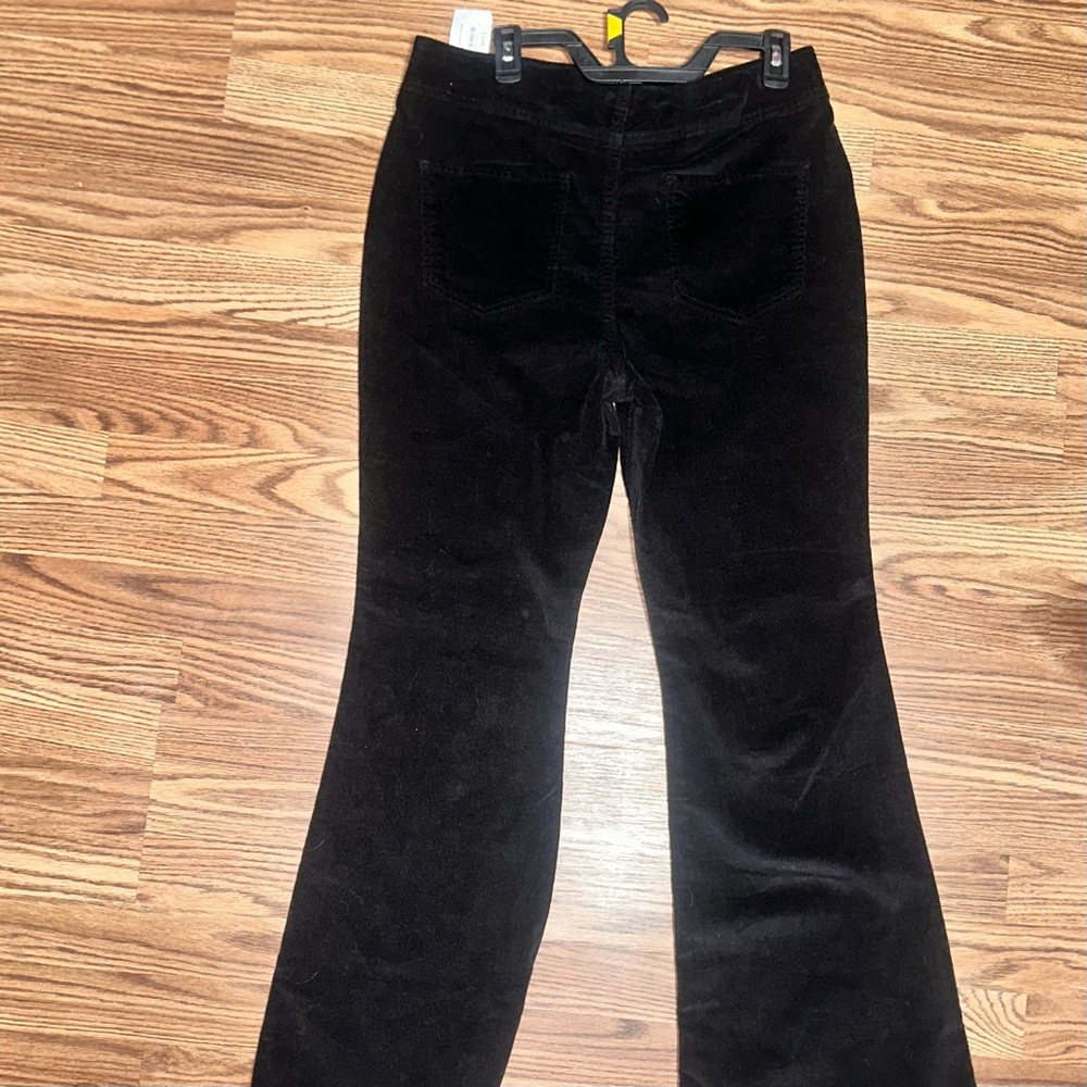 NWT Black No Boundaries High Rise Corduroy Pull On Flare Pants. Y2K
